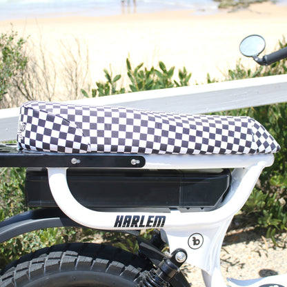 Mono Checkered